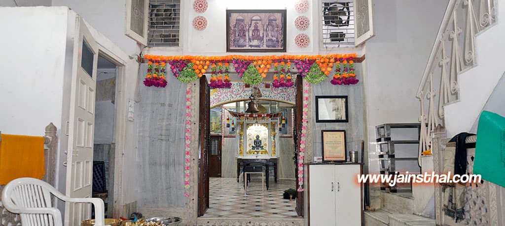 Ballabhgarh Parshavnath Jain Mandir