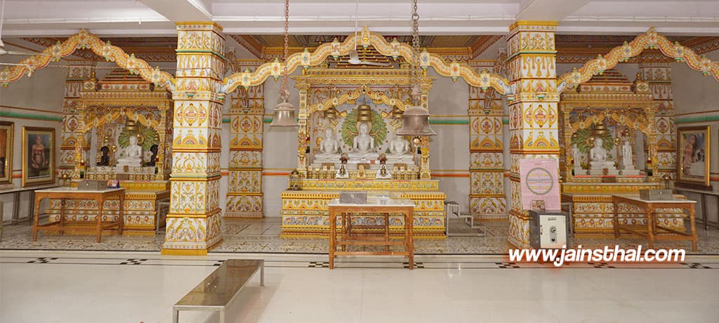 Narnaul Mahavir Digambar Jain Mandir