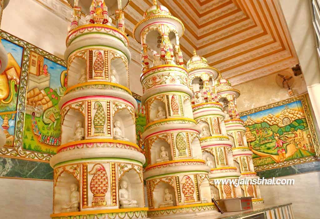 -shree--parshavnath-digambar-jain-atishay-kshetra-jalalabad-.jpg