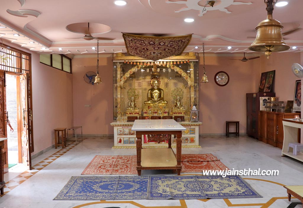 -shree--bhagwan-mahavir-digambar-jain-lal-mandir-.jpg