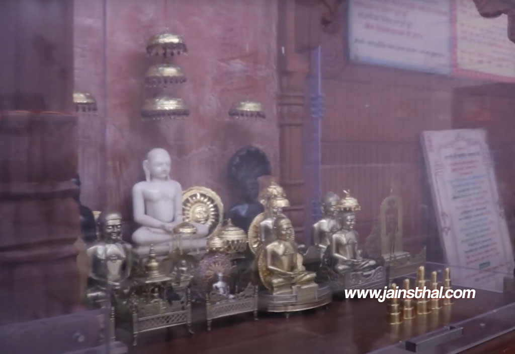 -barnawa-jain-mandir-.jpg