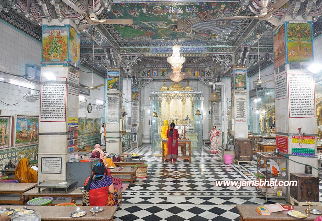 -gurugram-sadar-bazar-jain-mandir-.jpg