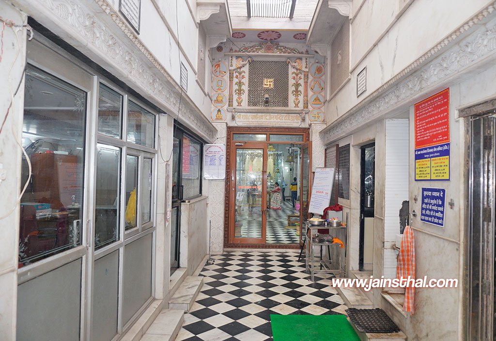 -gurugram-sadar-bazar-jain-mandir-.jpg