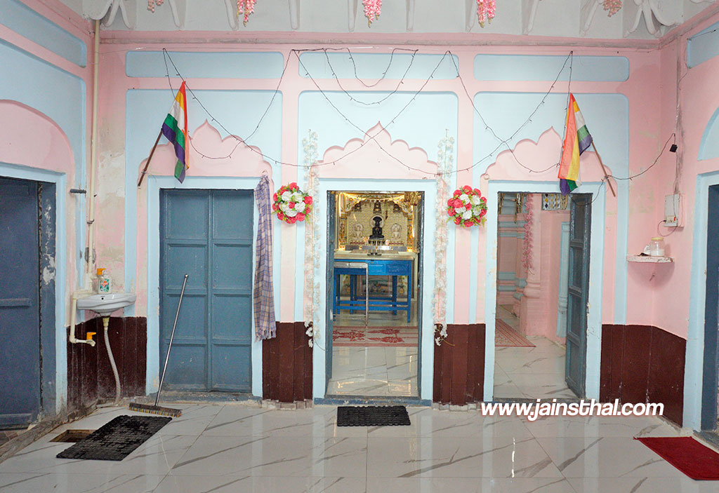 -bhatgaon-digambar-jain-mandir-.jpg