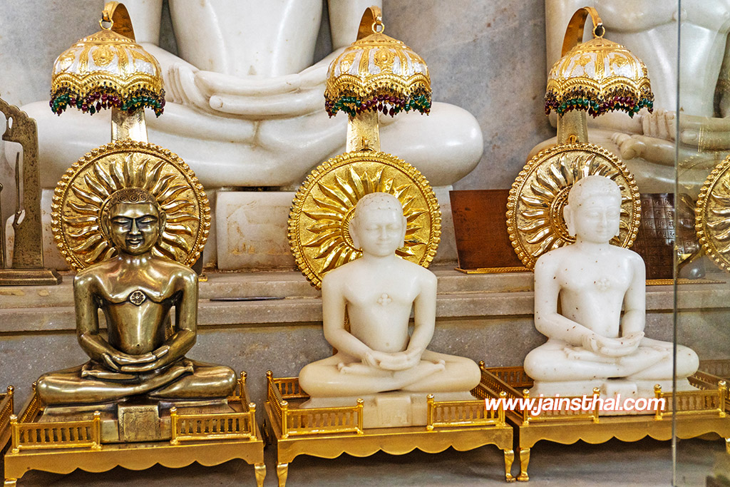 -shastri-nagar-jain-mandir-.jpg