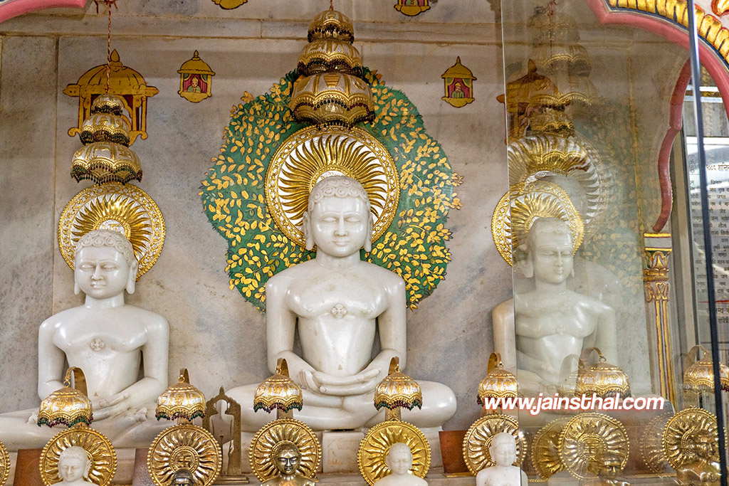 -shastri-nagar-jain-mandir-.jpg