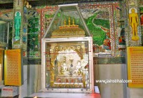 -shree--parshavnath-digambar-jain-atishay-kshetra-jalalabad-.jpg