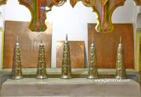 -shree--parshavnath-digambar-jain-atishay-kshetra-jalalabad-.jpg