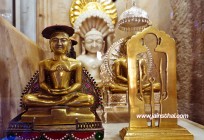 -shri--chandraprabha-jain-atishay-kshetra-behsuma-.jpg