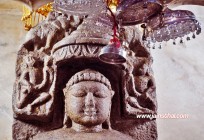 -shri--chandraprabha-jain-atishay-kshetra-behsuma-.jpg