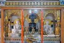 -faridabad-parshwanath-mandir-sector-.jpg