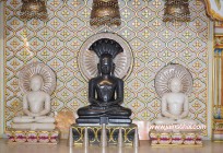 -bhatgaon-digambar-jain-mandir-.jpg