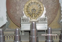 -parshvanath-jain-mandir-mandikhera-.jpg