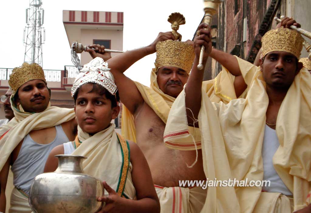 -buria-jain-mandir-shobha-yatra--.jpg