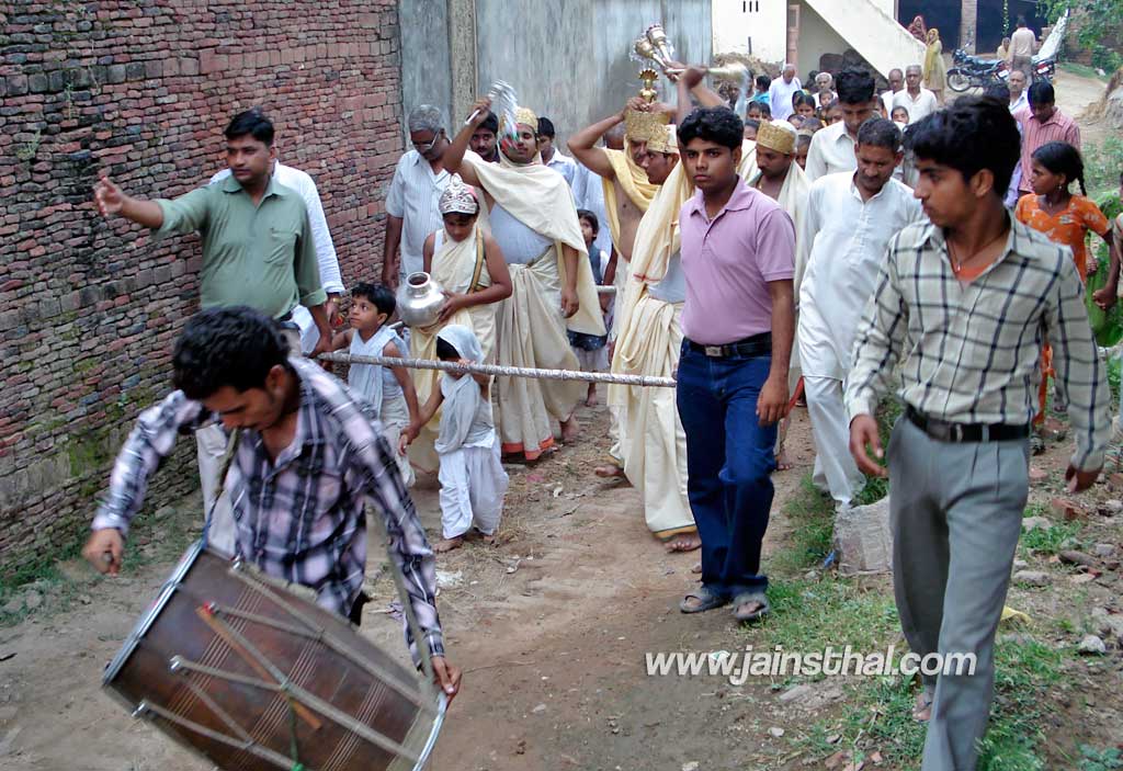 -buria-jain-mandir-shobha-yatra--.jpg