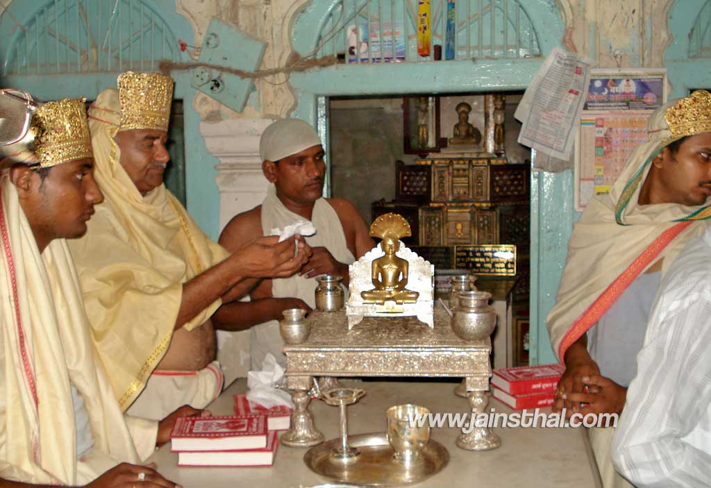 -buria-jain-mandir-shobha-yatra--.jpg