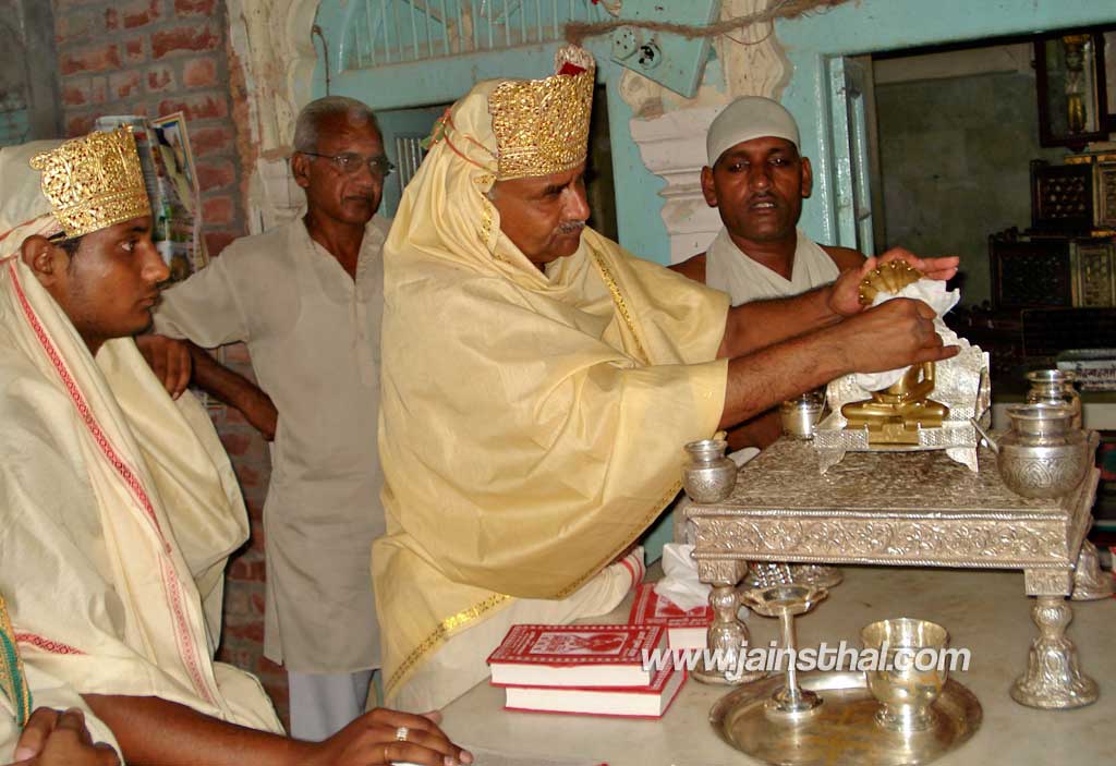 -buria-jain-mandir-shobha-yatra--.jpg