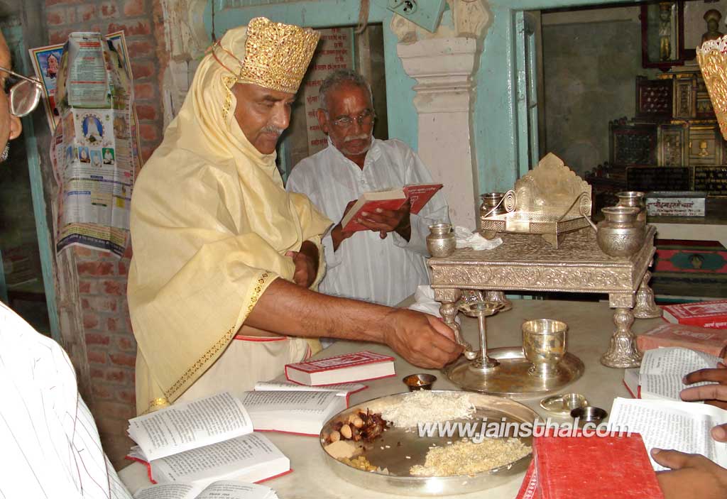 -buria-jain-mandir-shobha-yatra--.jpg