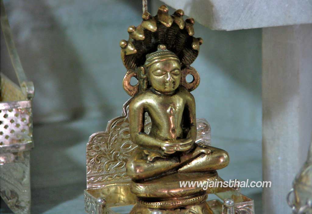 -buria-jain-mandir-stolen-pratima-.jpg